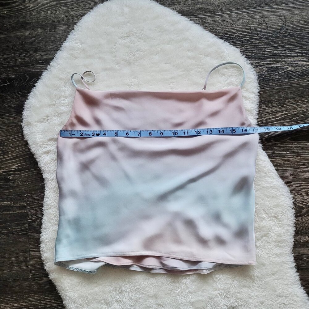 Aritzia Babaton Cowlneck Camisole in Blurry Flows Blue Sz XS - Picture 3 of 9